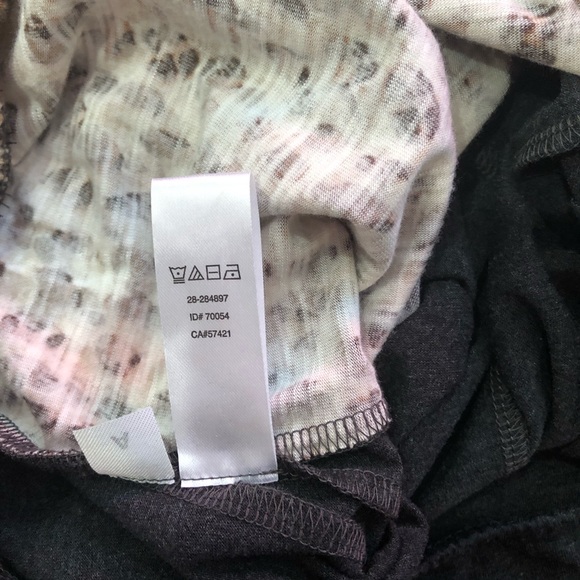 NWT Loft 3/4 Sleeve Leopard Tee - Picture 5 of 7